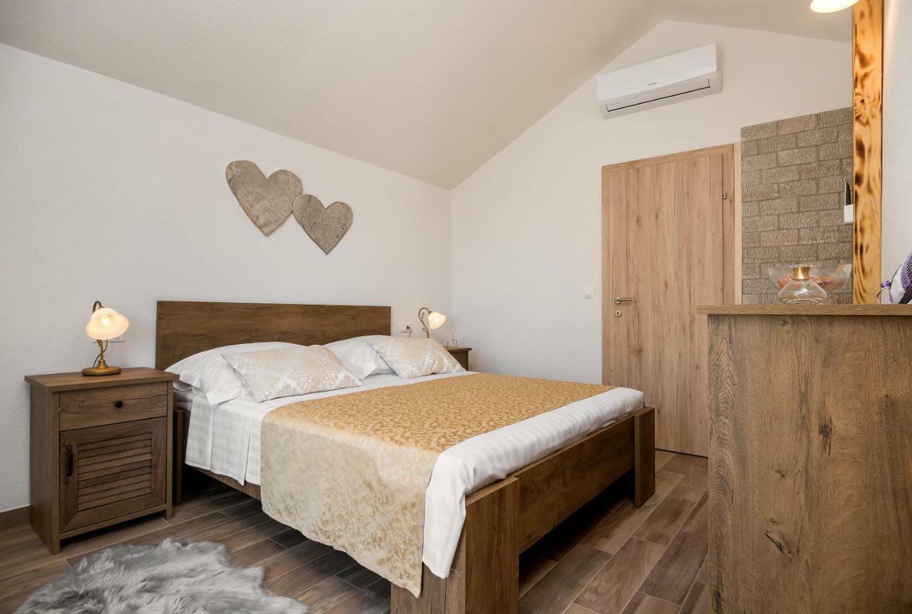 Apartment Cesarica Baška Voda Zewnętrze zdjęcie